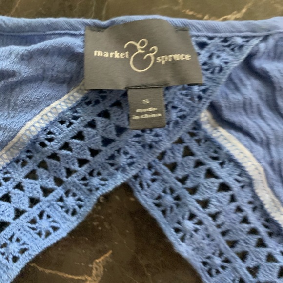 Beautiful Periwinkle Blue Tank top - Picture 3 of 5